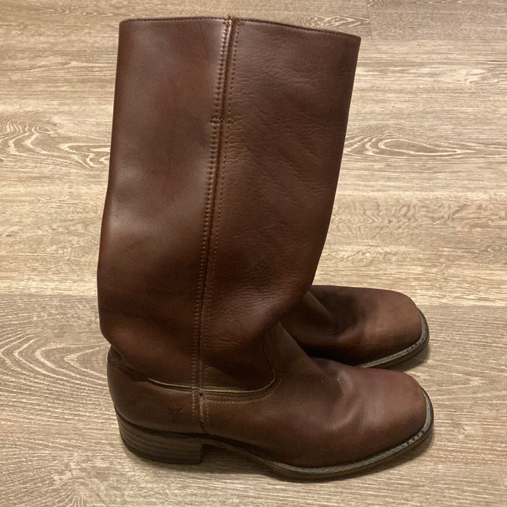 Frye Campus boot